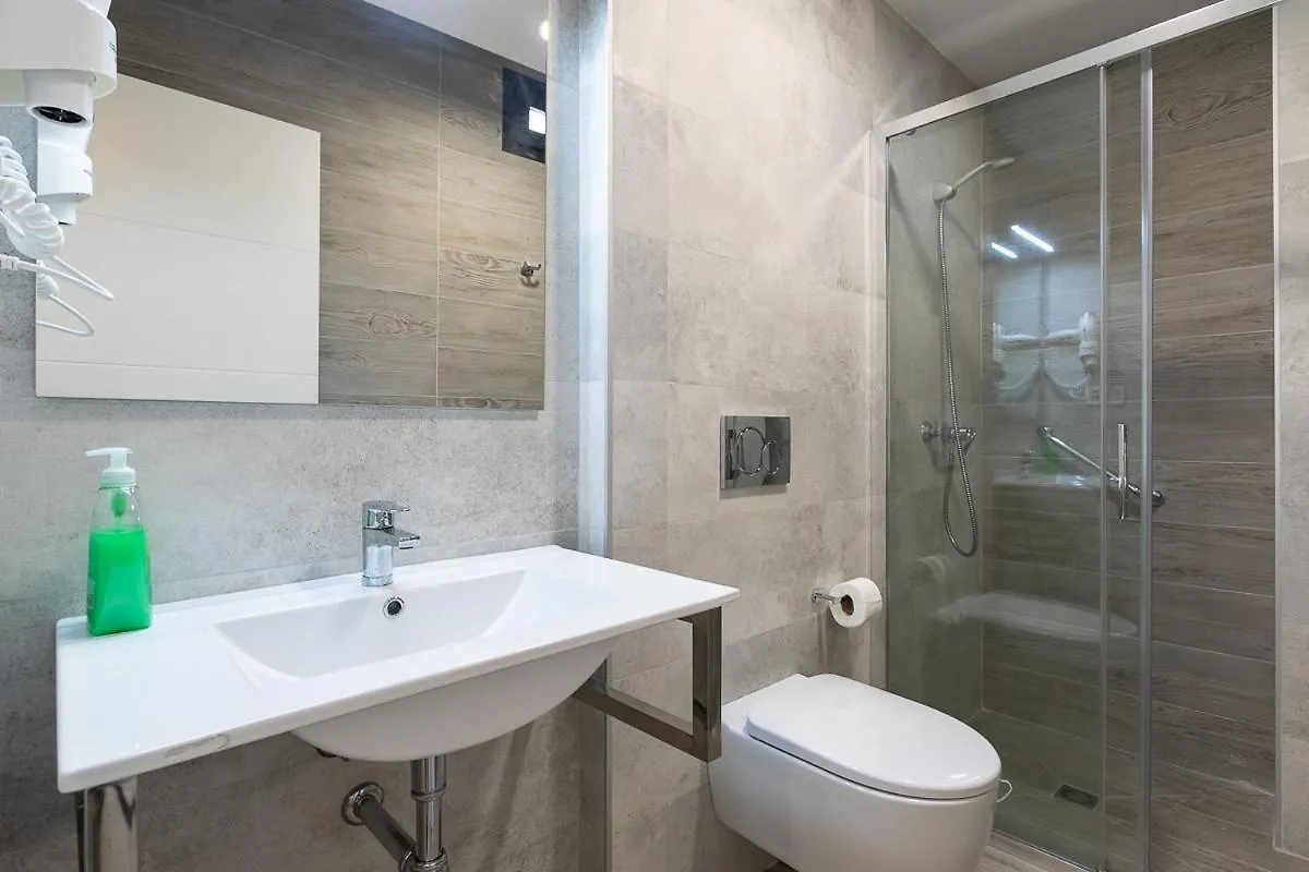 Apartamentos Guerrero 3 Torre Del Mar Apart-hotel
