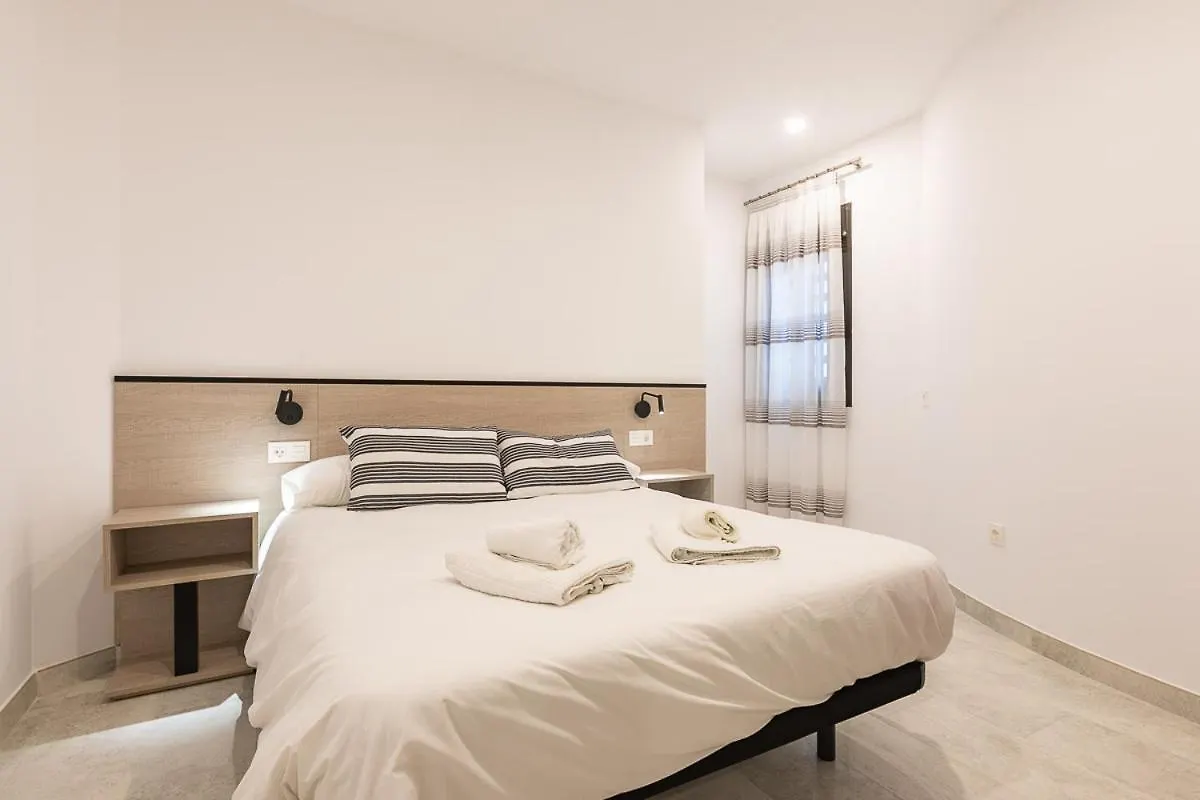 Apartamentos Guerrero 3 Torre Del Mar 0*,